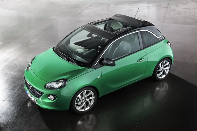 Opel Adam получи мек сгъваем покрив