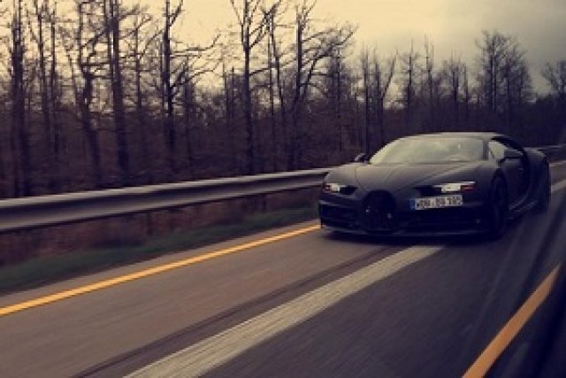 Bugatti показа наследника на Veyron