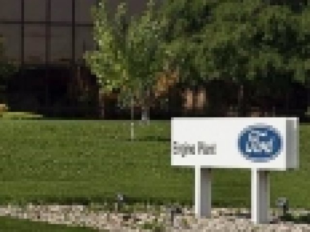 Нов модерен бензинов двигател на Ford