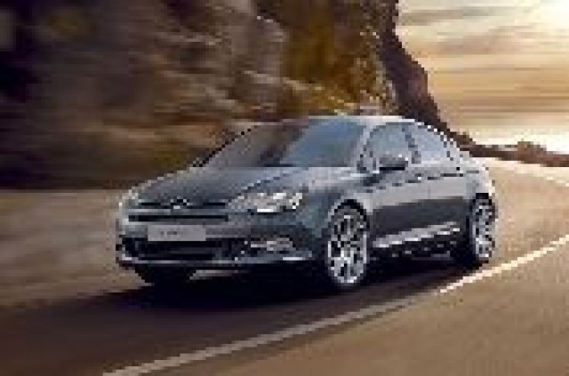 Citroen показа модернизирания С5