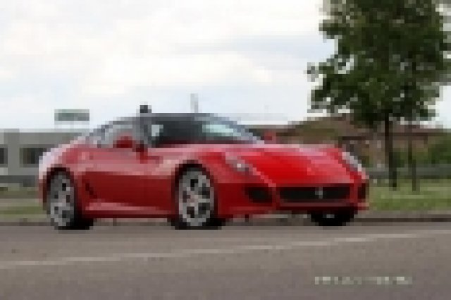 Представиха Ferrari 599 Roadster тайно