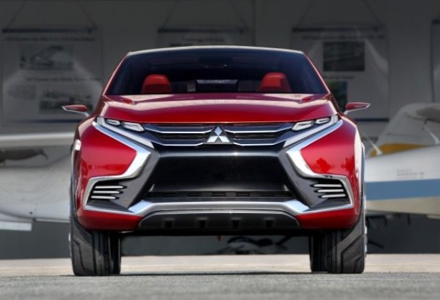 Mitsubishi работи върху още един SUV