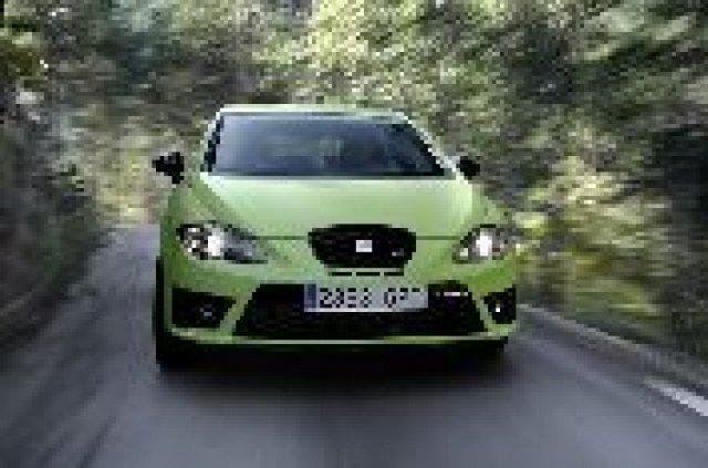 Seat започва продажби в Китай