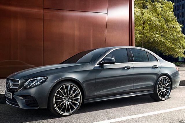 Mercedes-Benz удължи E-Class с 14 см