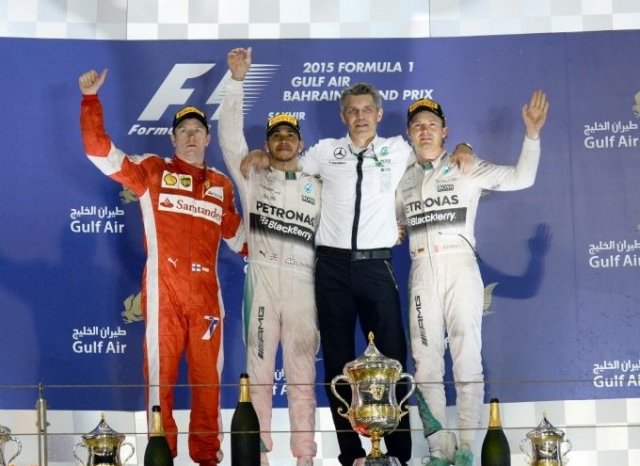 Доминацията на Хамилтън във Формула 1 продължава