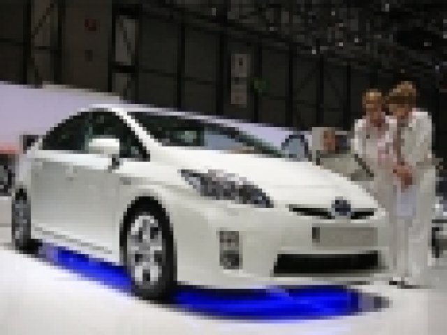 Toyota не дава технологии на GM