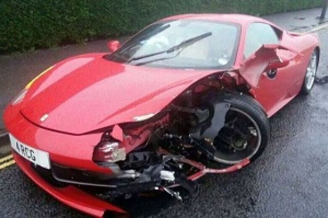 Ferrari и Bentley след автомивка