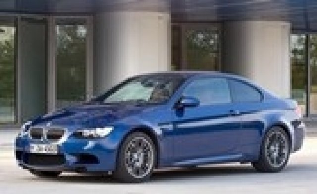 BMW М3 2009 – подобрен интериор и нова задница