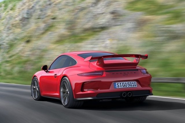 Porsche: сменяме двигателя на всички 911 GT3