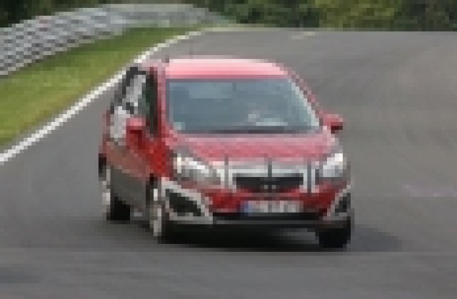 Новата Meriva e готова