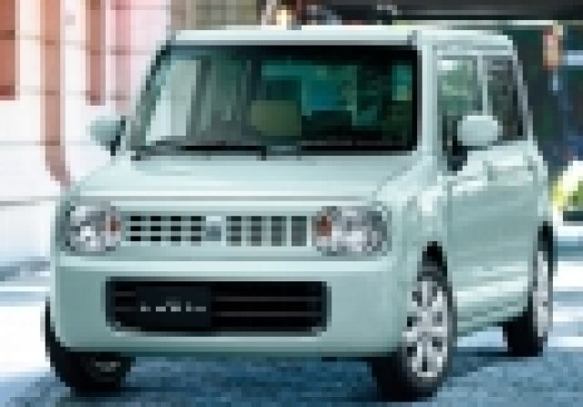 Suzuki модернизира Alto Lapin
