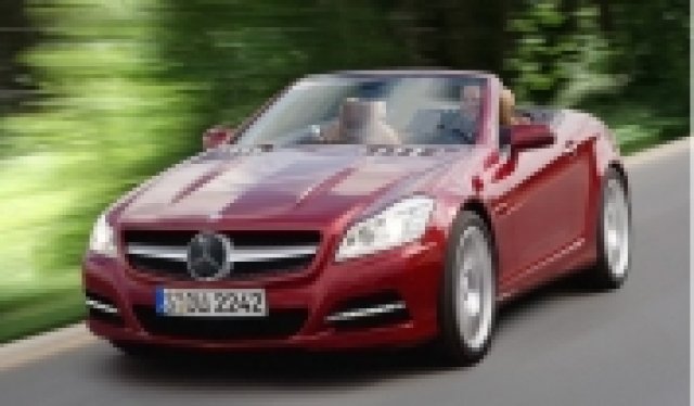 В Mercedes ускоряват смяната на SLK