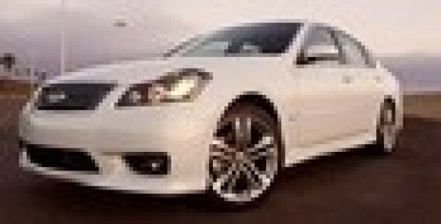 Infiniti показа и M45x AWD