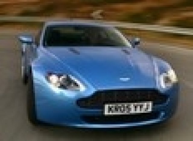 Aston Martin модернизира V8 Vantage