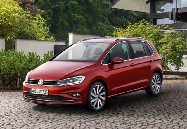 VW представи обновения Golf Sportsvan