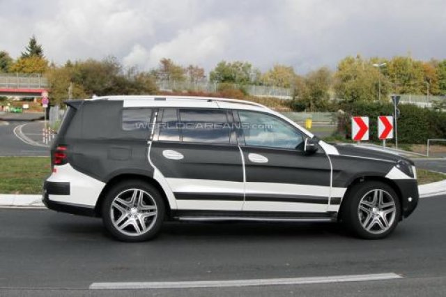 Mercedes GL и GL63 AMG заснети край Нюрбургринг