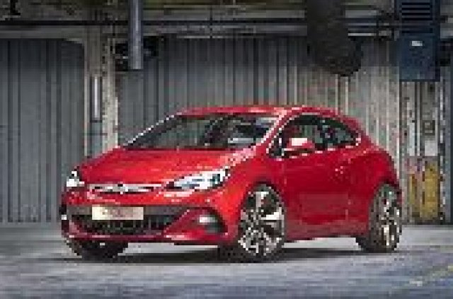 И Lotus помага за „горещата” Astra