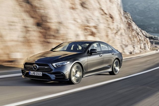 Mercedes пуска електрифицирани AMG 53 модели