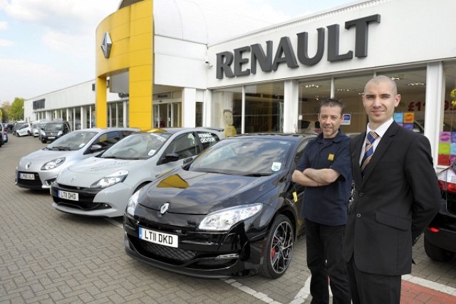 Renault изтегля 6 модела от Великобритания