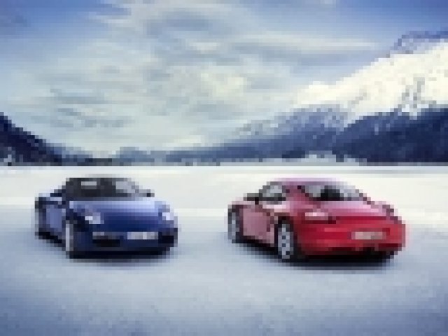 Porsche готви нови икономични двигатели