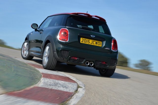 В САЩ погнаха Mini