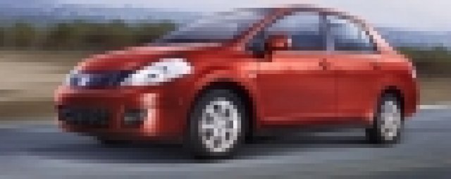 Dodge Trazo, версия на Nissan Tiida за Южна Америка