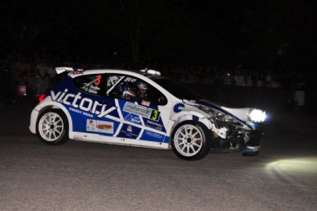 Грешки и инциденти белязаха старта на рали „Сливен”