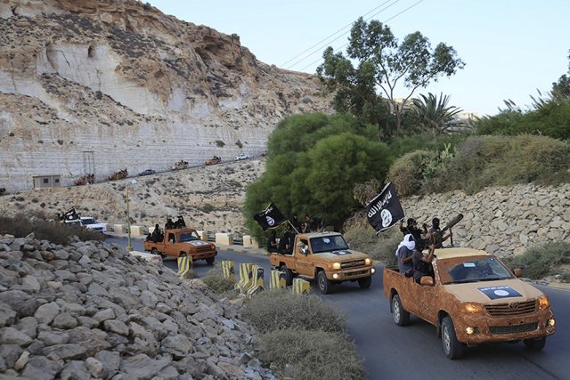 Заподозряха Toyota във връзка с терористи