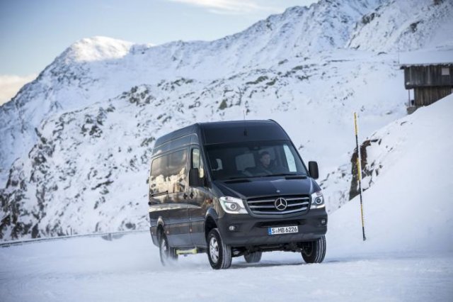 Mercedes представи Sprinter 4x4