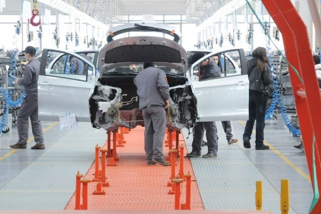 Автопроизводители искат да строят заводи в България