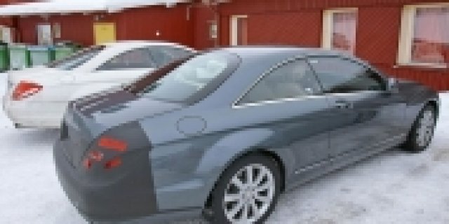 Шпионски снимки от бъдещия Mercedes-Benz S-Class Coupe
