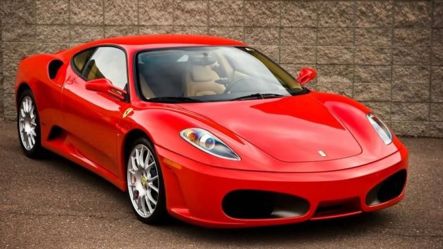 Американец заработи 5,8 млн. долара от старо Ferrari F430
