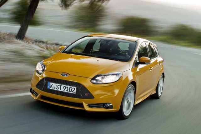 2000 евро и Ford Focus ST получава 300 к.с.