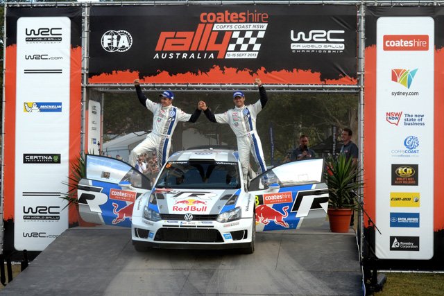 Ожие вече само на точка от титлата във WRC