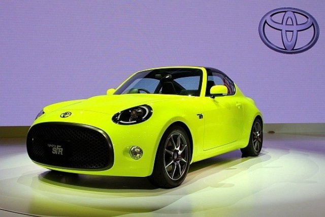Toyota показва три спортни коли в Токио