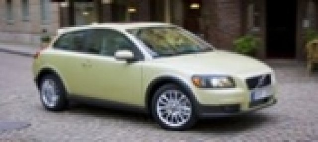 Volvo ще прави С30 с пет врати