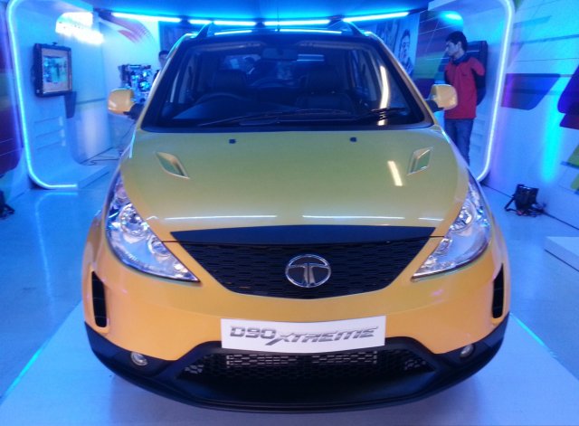 Tata извади и кросовър