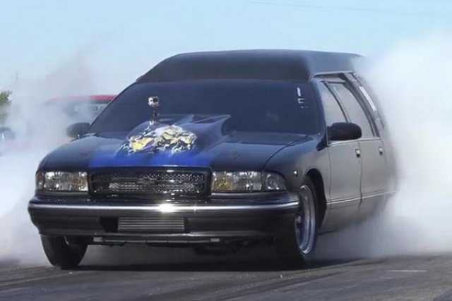 Най-бързата катафалка в света