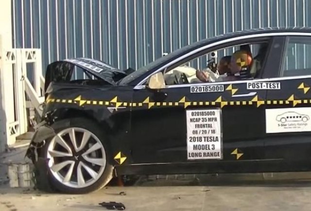 Tesla Model 3 беше обявен за най-безопасният автомобил в САЩ (ВИДЕО)