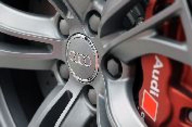 Показаха Audi R8 GT Spyder
