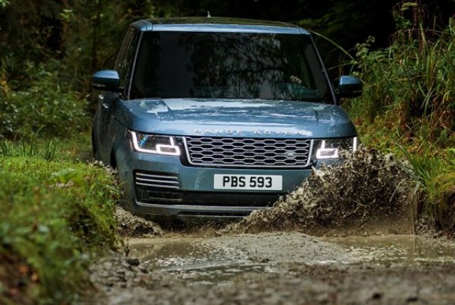 Ето го и обновения Range Rover