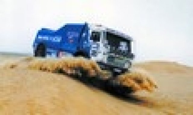 Даймлер ще вземе дял в Камаз, но натиска цената