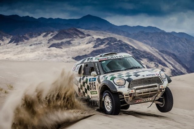 Шампионът спечели 11-ия етап от Дакар