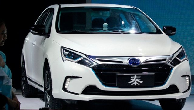 Китайци сложиха робот в автомобил