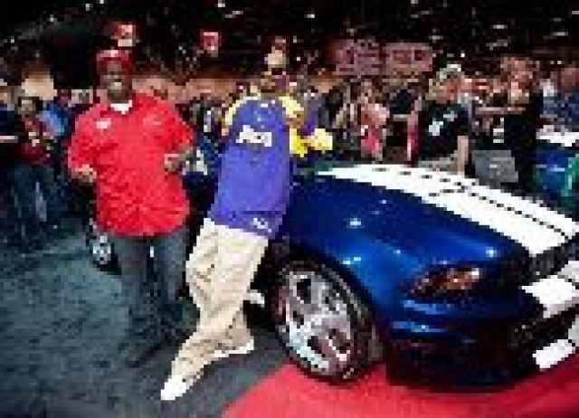 SEMA 2010 - Новата кола на Snoop Dogg