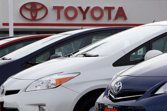 Нов азиатски съюз: Toyota и Suzuki ще работят заедно