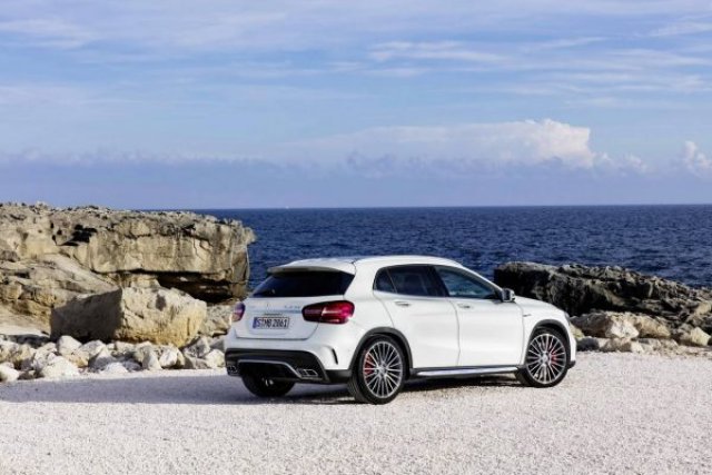 Mercedes планира още SUV модели