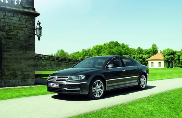 Следващият Volkswagen Phaeton - по-голям и от алуминий