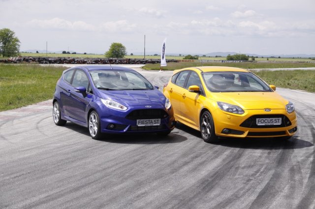 теST на горещите Fiesta и Focus