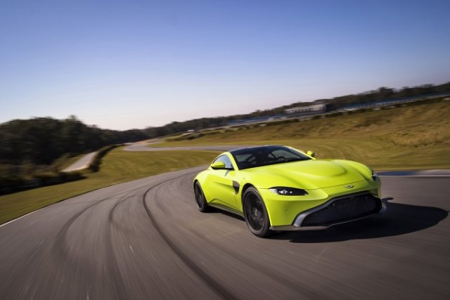 Ето го новият Aston Martin Vantage